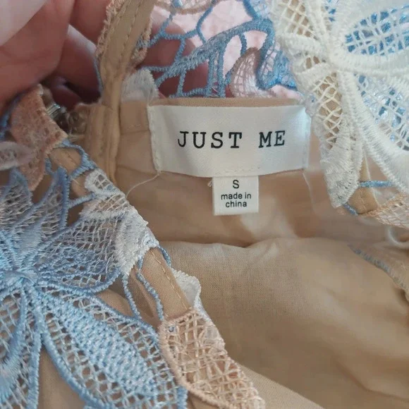 Just Me Miriam Full-Sleeve 3D Lace Floral Dress  Size Small - Picture 13 of 13